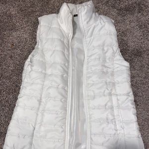 Zip up puffer vest